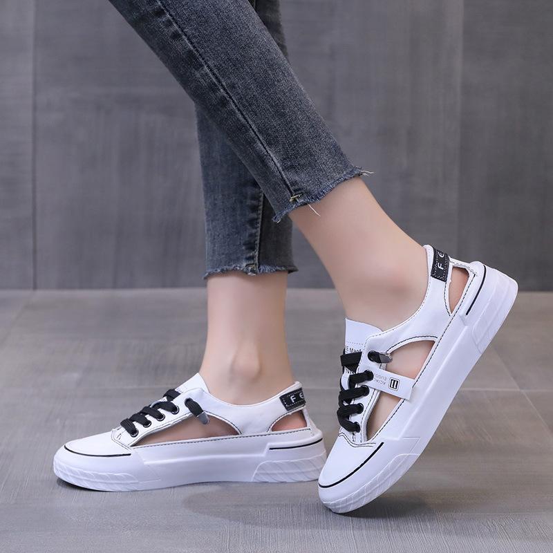 Белая обувь, женская обувь, новые сандалии с носком, летние полые дышащие повседневные спортивные туфли на плоской подошве