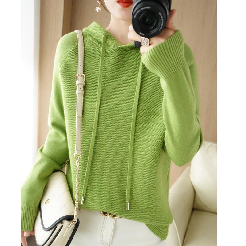 2025 Autumn/Winter Women's Hooded Knit Sweater - Long Sleeve, Solid Color, Loose Fit, Versatile Commuting Style