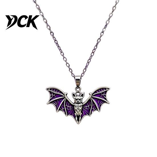 Detailed Bat Wing Jewelry Gothic Halloween Accessory, Vintage Punk Necklace, Viking Retro Style Dark Dangle Drop Earrings for Cosplay Party