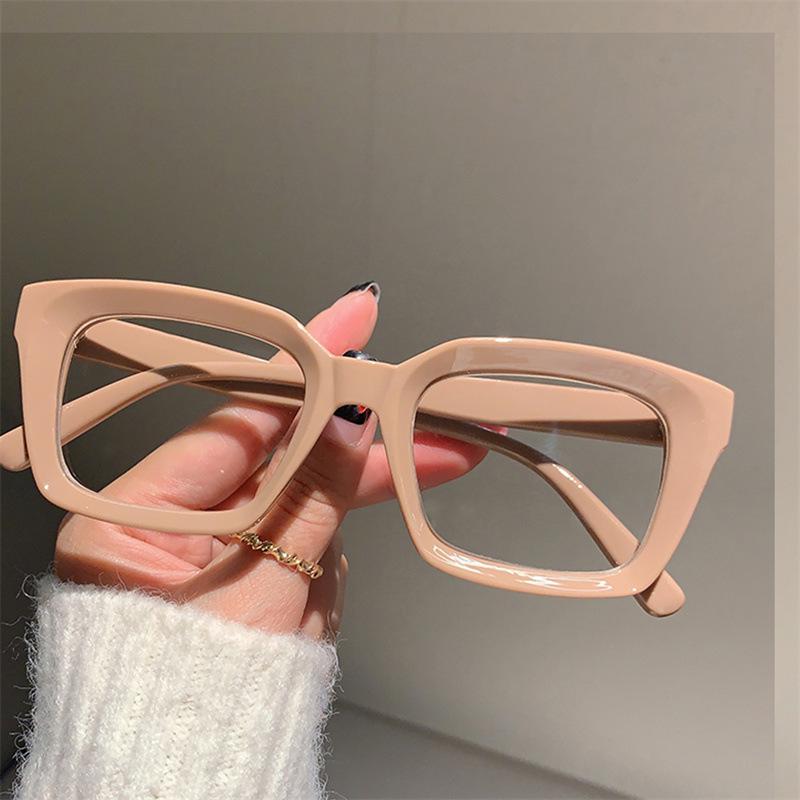 Fashion Anti Blue Light Glasses Women Fake Eyeglasses Trendy Rice Nail Square Frame Female Flat Light Glasses Computer Glasses