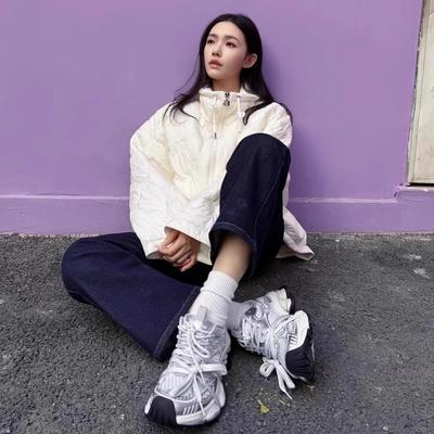 Женская обувь – Кроссовки