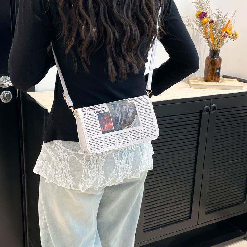 Газета Ветер 2025 Персонализированная Новая Мода Простой Дизайн Тренд Летняя На Плечо Кроссбоди Женская Маленькая Квадратная Сумка