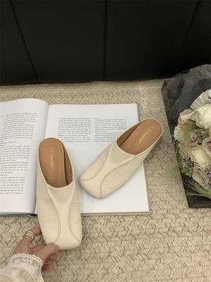 Летние новинки 2025 года Женские сандалии Туфли из искусственной кожи для женщин Квадратный носок Высокий каблук Женские сандалии Закрытый носок Массивный каблук Женские мюли