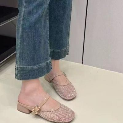 Модные весенние новые шлепанцы-баотоу, женские модные сандалии на среднем каблуке с круглым носком и мелким вырезом из дышащей сетчатой ткани, с ремешком на одно слово