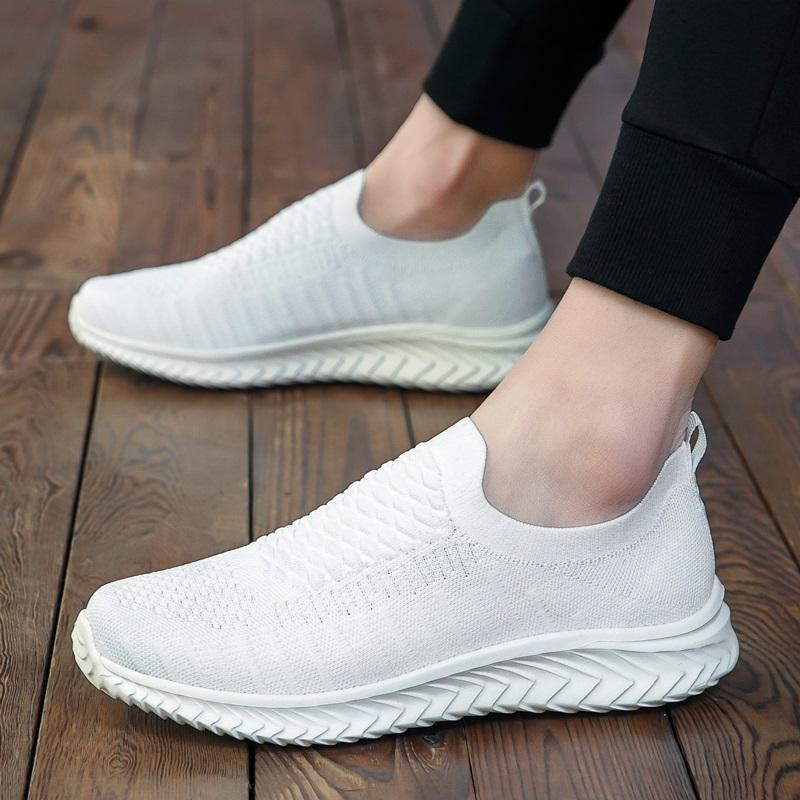 Fashion Mesh Men Shoes Casual Summer Lightweight Sneakers Men Couple Walking Shoes Breathable Slip On Loafers Running Shoes for Men
