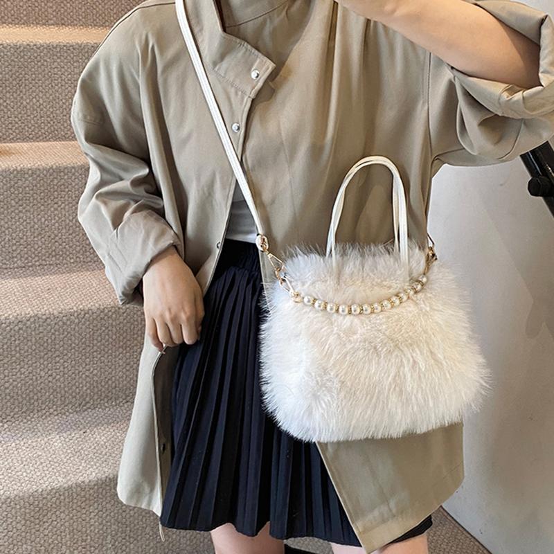 Hairy Handbag Pearl Chain Plush Small Square Bag For Women Fashion Elegant Shoulder Crossbody Bag Autumn Winter Versatile Totes