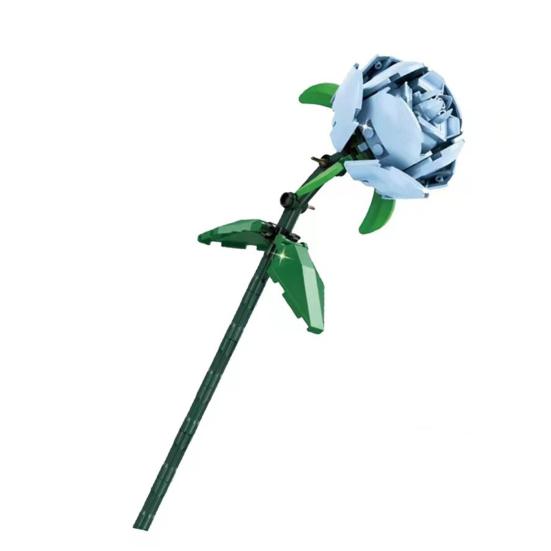 Красивый искусственный цветок против падения яркий цвет украшает