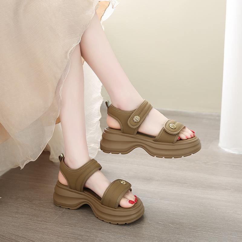 Модные женские босоножки на танкетке CRLAYDK с открытым носком и двойным ремешком на щиколотке, модные летние шлепанцы с регулируемой застежкой-липучкой, пляжная повседневная обувь на платформе