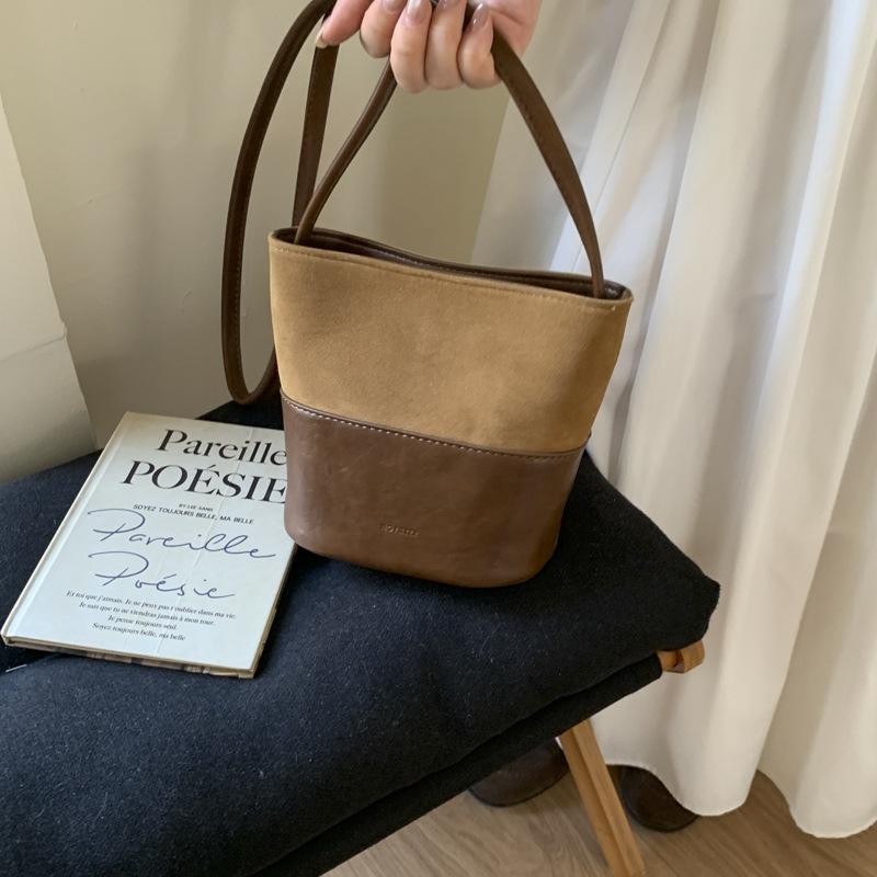 Сумка кроссбоди женская сумка 2025 новая осень и зима ретро мода сумка на плечо высокое чувство супер огонь изысканная сумка-ведро кроссбоди