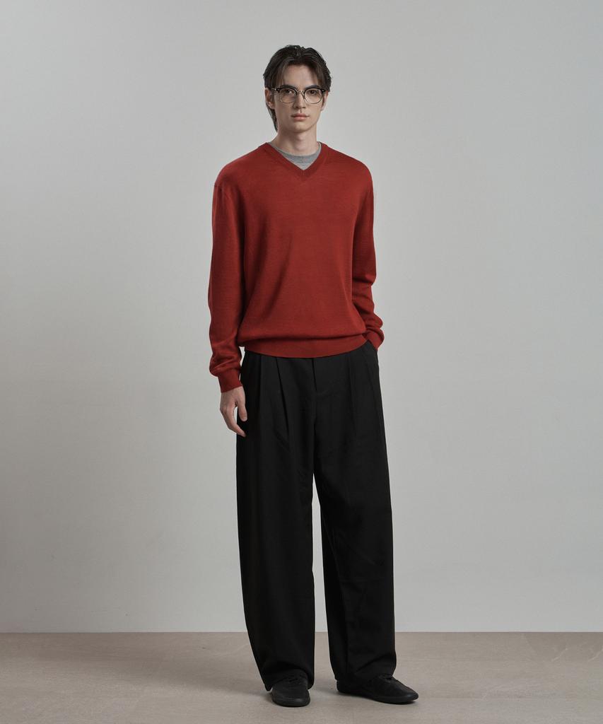 WORK ON BODY OFF Ars Semi-Overfit Layered V-Neck Knit [Red]