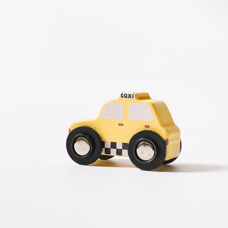 Wooden Construction Truck Toy Set Montessori Shape Matching Puzzle with 6pcs Engineering Vehicles Educational Wooden Car Toys