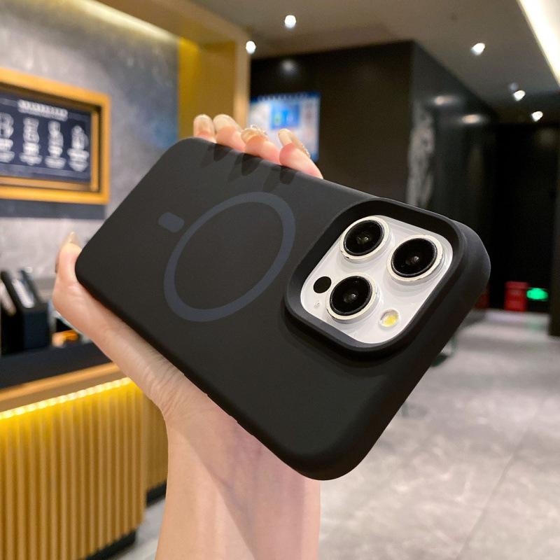 Магнитный чехол из жидкого силикона для iPhone 17 Pro Max, Полное покрытие, Защита от падений, Высококачественная защитная крышка для Apple 17.