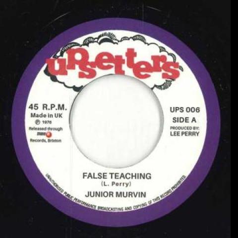 7-дюймовая пластинка JUNIOR MURVIN - False Teaching / Teacher's Dub UPS006 Upsetters 1976 UK Регги, Ска и Даб