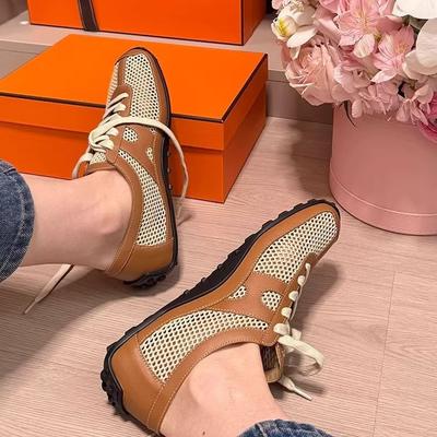 Женская обувь – Кроссовки