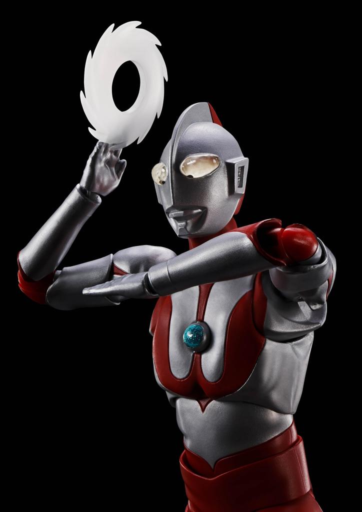 TAMASHII NATIONS Bone Carving Ultraman 60th Anniversary Edition 150mm PVC ABS Painted Action Figure S.H.Figuarts (True Method) Approx. &