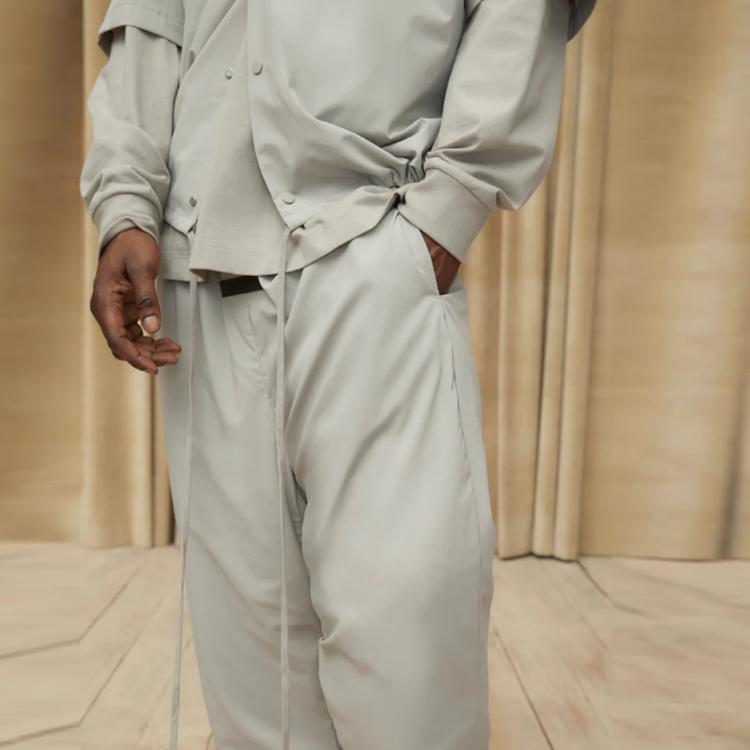 Fear of God Essentials SS23 Нейлоновые спортивные штаны с принтом логотипа-печати Seal, утолщенные, теплые, американские, тяжелый вес, вязаные спортивные штаны, мужские штаны, цвет Seal-Gray, FOG-SS23-028