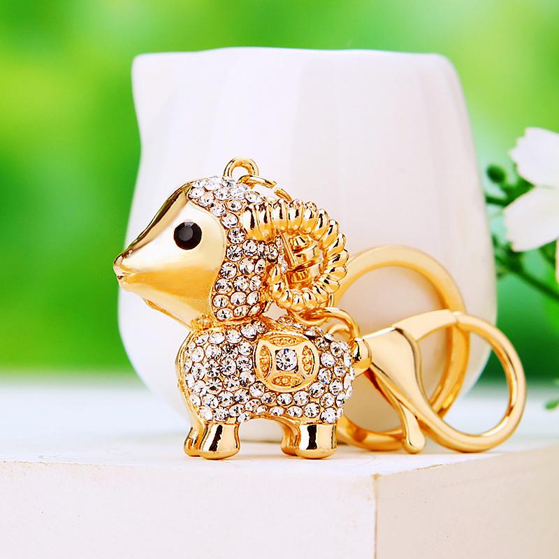 Rhinestone Sheep Car Keychain: Women's Bag Charm & Metal Keyring, Creative Small Gift