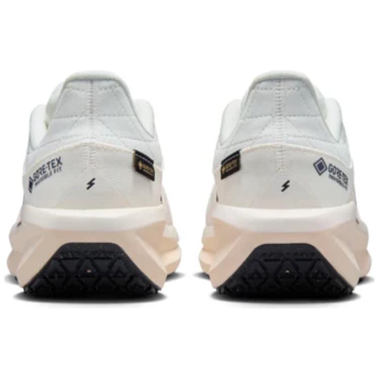 Nike Женские кроссовки Air Zoom Winflo 11 Gore Tex 'White Beige' FQ1359-100