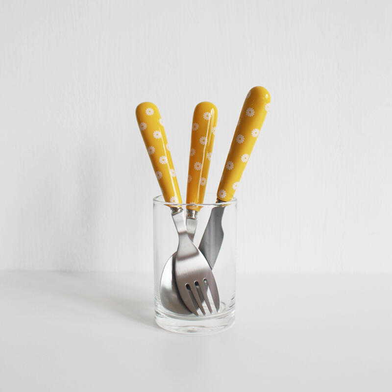 Retro Pattern Dessert Cutlery / Yellow Flower