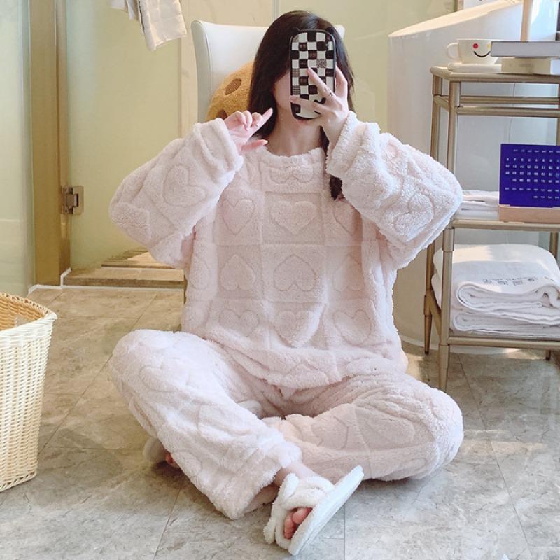 Oversized Plush Pajamas Set Women's Coral Fleece Autumn Winter Warm Home Clothes Sweet Long Sleeves Loose Thickened Outwear