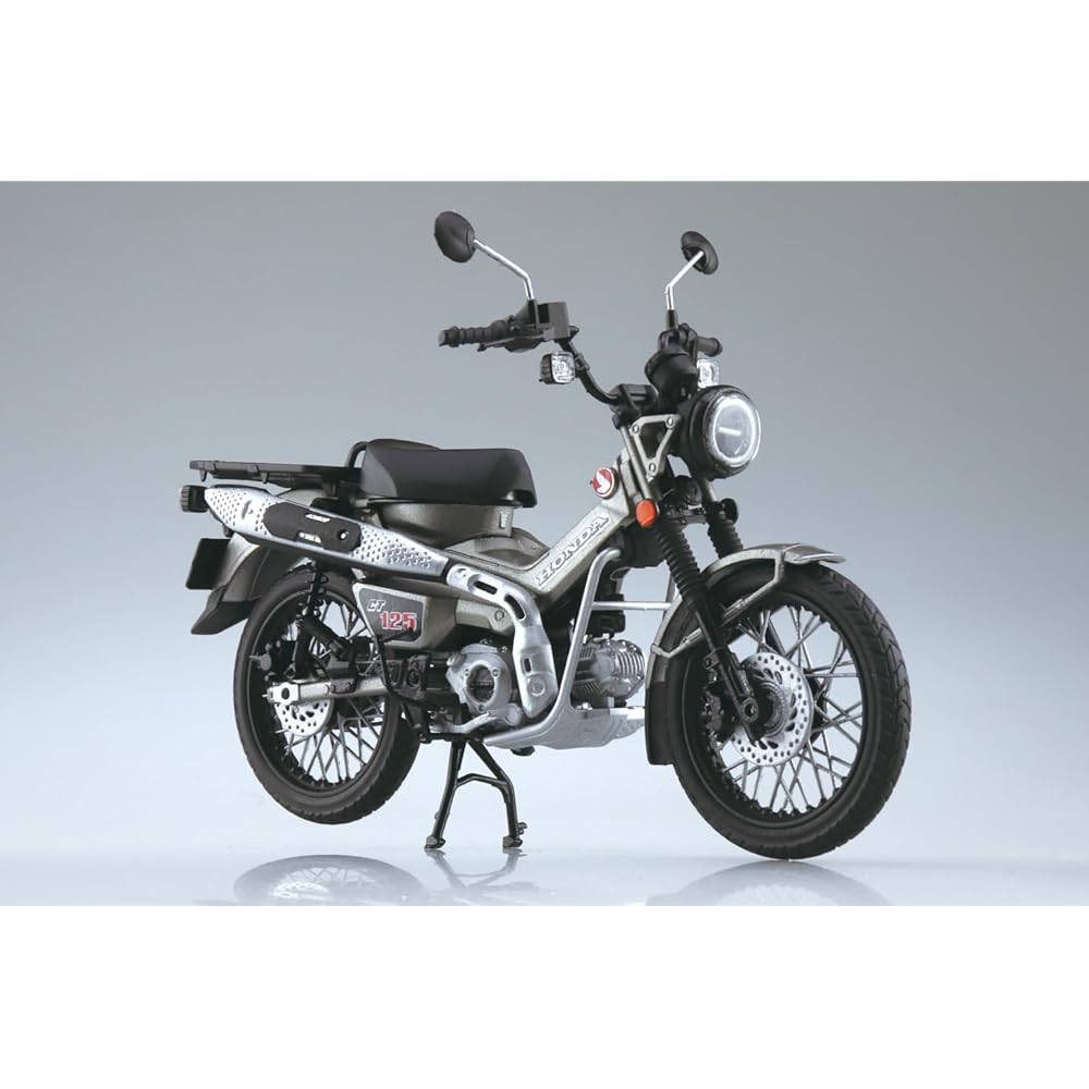 Aoshima Bunka Kyozai (AOSHIMA) Complete Honda CT125 Hunter Cub Motorcycle, Matte Armored Silver Metallic, Die-cast, Pre-painted