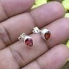 Драгоценный камень гранат, гвоздик с драгоценным камнем груша, серебро 925 пробы, подарок для нее, подарок на день рождения, серебряная гвоздика, гвоздик ручной работы