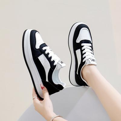 2025 весна маленькие белые туфли новая корейская версия ins студентки платформа увеличение роста спортивные кеды повседневная обувь уличный стиль K07