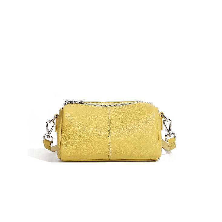 New model of top-layer cowhide commuter cylindrical bag, versatile textured pillow bag, single-shoulder soft bag