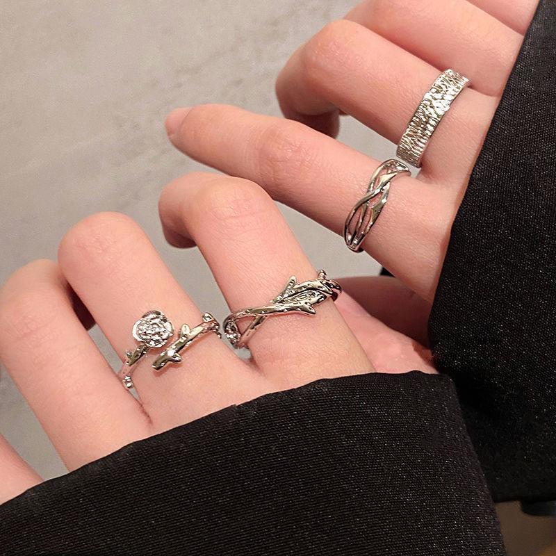 Korean Style Open Index Finger Rings - Thorn Rose Vine Design for Couples and Students