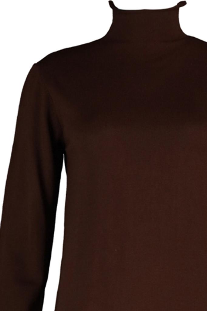 Коричневое платье-свитер с высоким воротником TCTAW23EB00001..