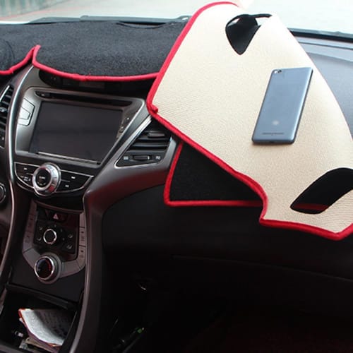 Dashboard Mat Nissan Lukes 40 Series Accessories Wear Resistant, Anti-Slip, Anti-Glare, Anti-Reflection, Anti-Deterioration (Black)