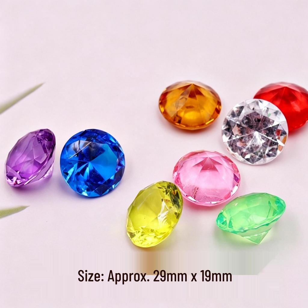Acrylic Beetle Pendant: Transparent Cartoon Animal Ornament for Kids' Claw Machines and Amusement Park Blind Boxes.