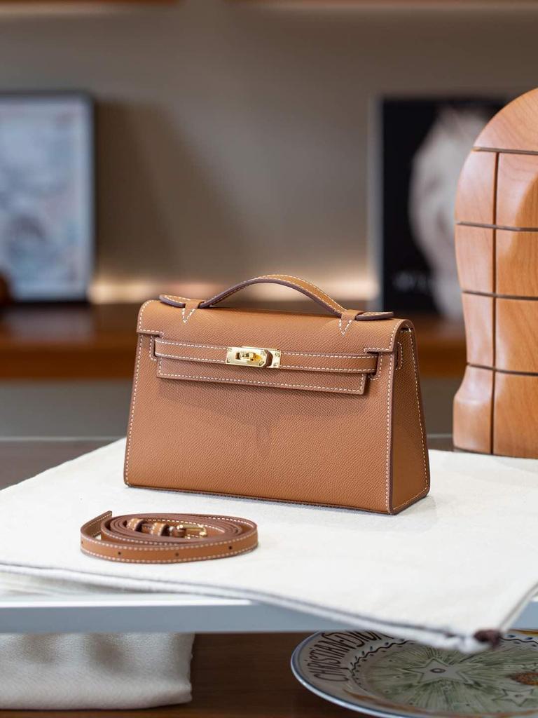 2025 Genuine Leather Palm Print Kelly Bag - Single Shoulder & Crossbody with Gold Buckle