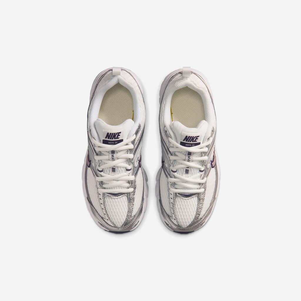[Nike] Air Max Moto 2K [IQ9430-100]