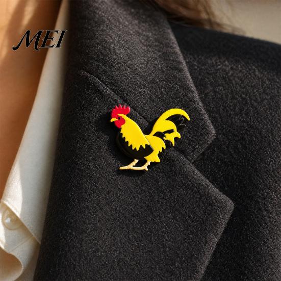 Farm-themed Jewelry Chicken Rooster Brooch Pin, Acrylic Lightweight Farm Whimsical Animal Accessory Jewelry, for Backpacks Hats Jackets Thanksgiving