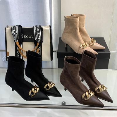 Модные сексуальные остроносые тонкие низкие каблуки современные ботинки для женщин осенняя мода украшения из металлической цепи кожаные бархатные ботильоны