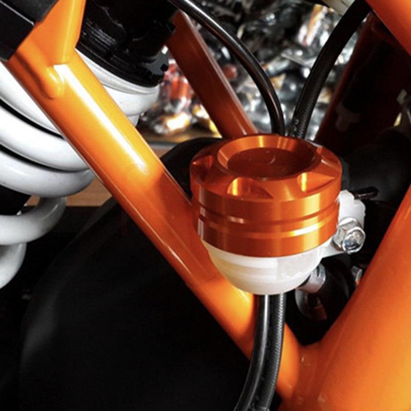 Motorcycle aluminum alloy rear brake pump oil pot cover oil cup cover suitable for KTM DUKE125 200 390 690 990 RC390