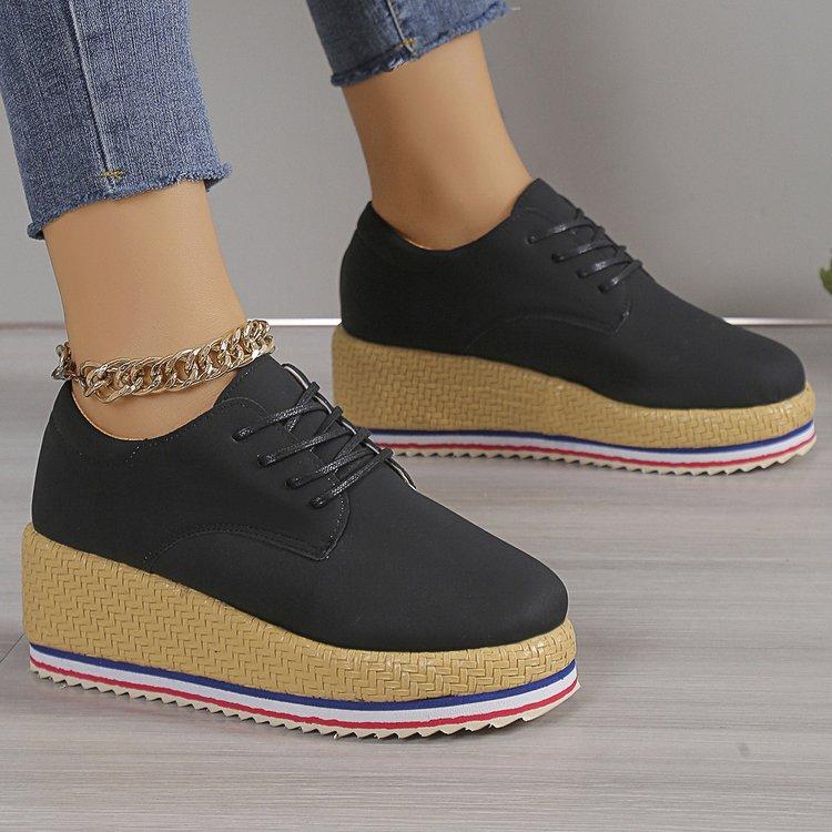 Large Size Women Hiking Shoes 2024 Spring New Flat Heel Sneakers Thick Bottom Lacing Single Shoes Female Women Sneakers Size 42