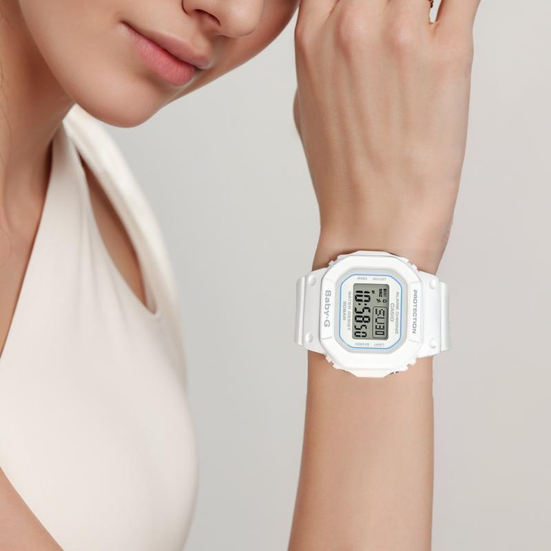 Casio BABY-G Яркий Макарон Мороженое Квадратный Двойной Дисплей Водонепроницаемый Кварцевый Механизм Пластиковый Ремешок Японские и Корейские Часы Женские Часы BGD-560-7D