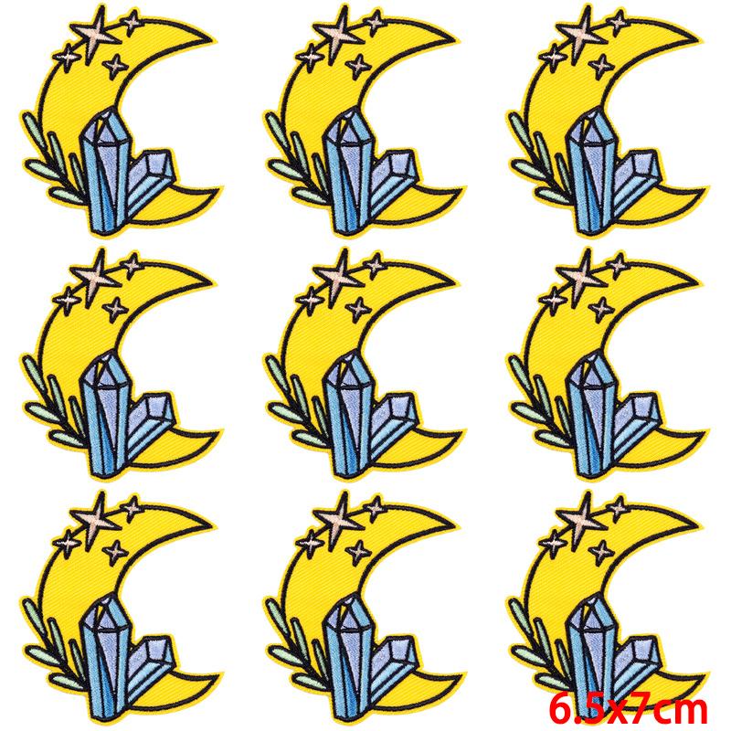 10Pcs/Lot Diamond Crystal Embroidery Patch Iron On Patches For Clothing Thermoadhesive Patches For Clothes Cartoon Fusible Patch