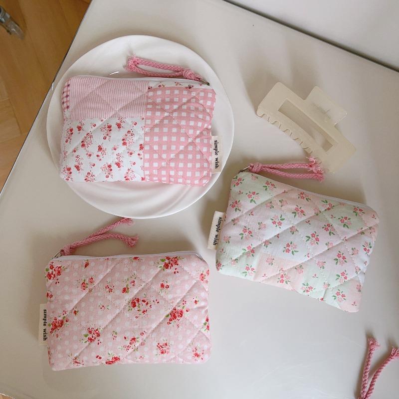 Милый розовый стиль макияж помада чехол для AirPods цветочная стеганая косметичка женская милая мини помада косметичка для периода
