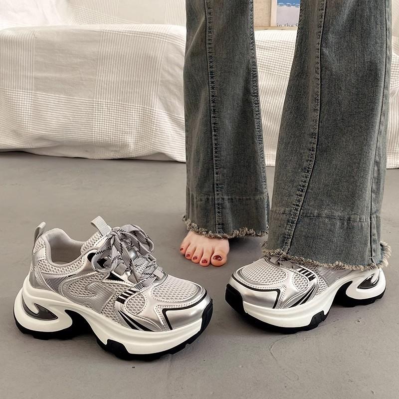 Кожаные кроссовки на платформе в стиле 'dad shoes' женские с небольшим увеличением роста женская обувь весна-лето 2025 новая легкая спортивная и повседневная обувь на мягкой подошве