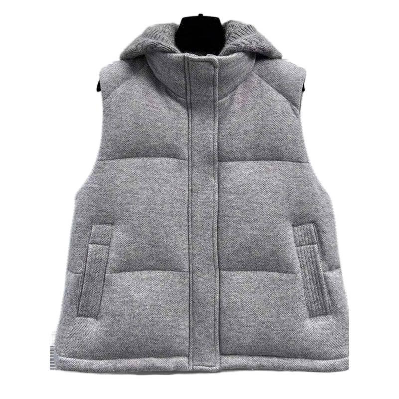 Женский серый пуховый жилет с капюшоном Осень/Зима 2025 - Уникальный корейский шик