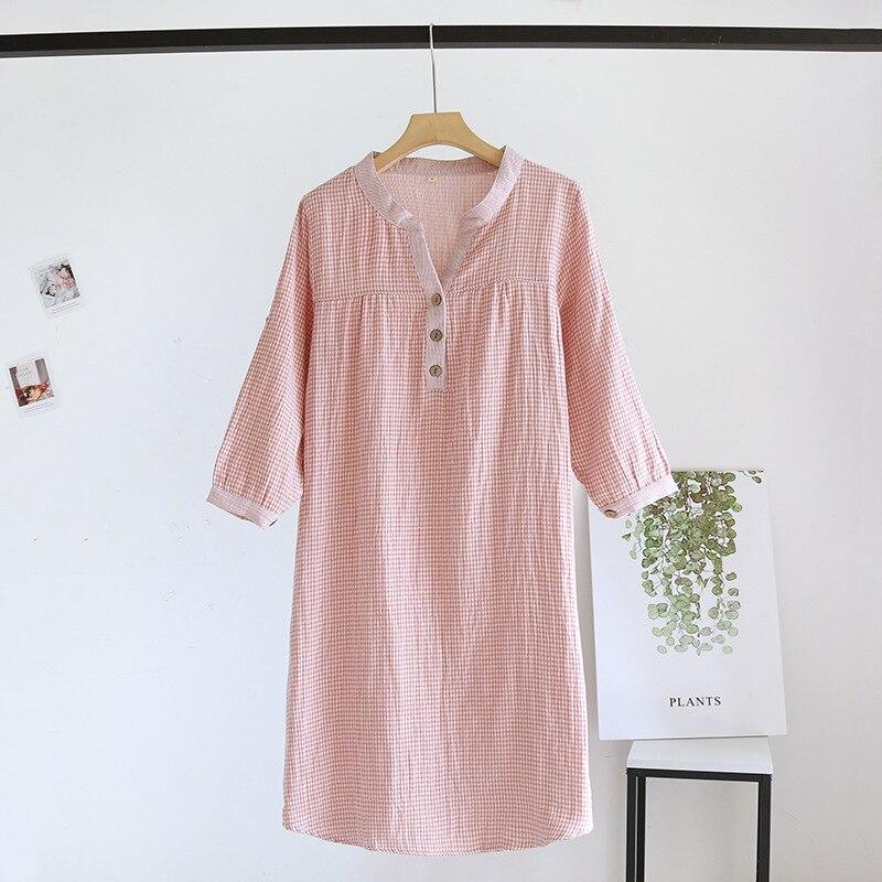 Spring and Autumn New Women's Long Skirt 100%cotton Gauze Plaid Nightdress Long-sleeved Home Skirt Simple V-neck Skirt Nightgown