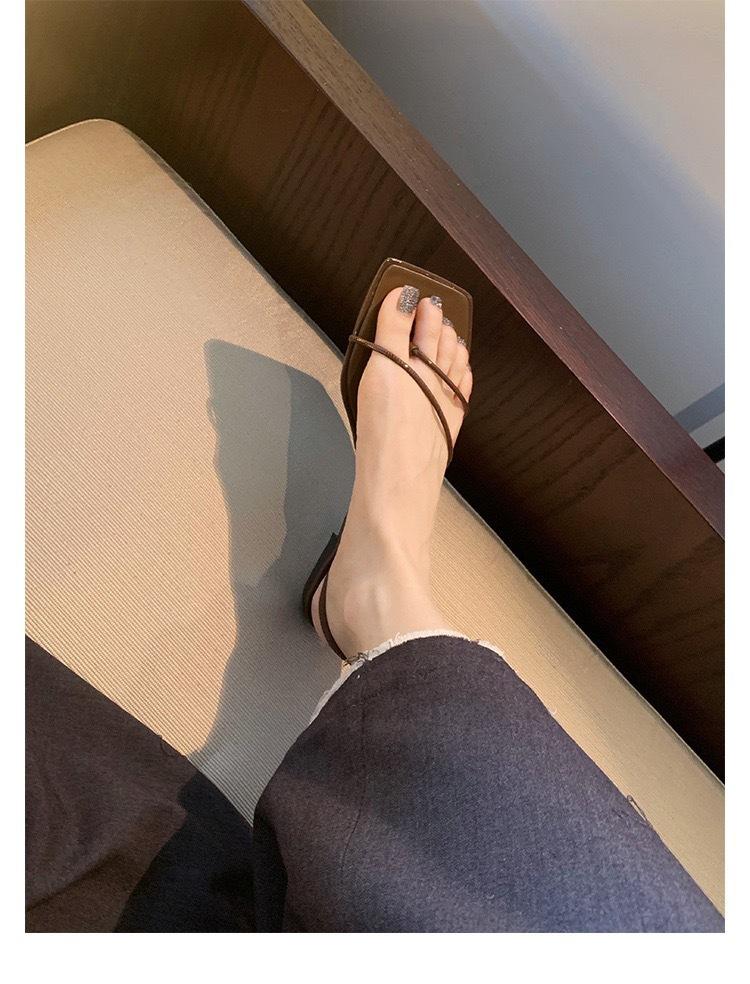 Cowhide version~ fairy style leather pinch flat Roman sandals women's summer open-toed French small heel cool slippers