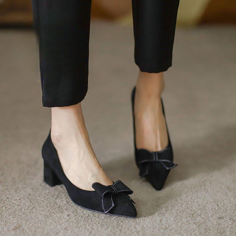 Туфли женские на толстом каблуке 2025 новинка черные с острым носком на среднем каблуке одинарные туфли студенческие этикет профессиональные туфли на высоком каблуке инс тренд