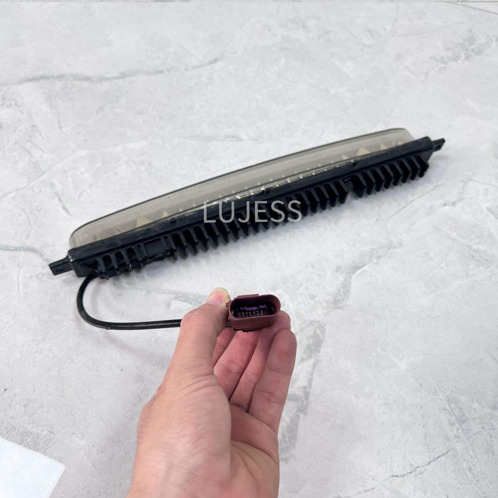 Fits 2014-2019 Bentley Flying Spur Rear Bumper Reversing & Fog Light 4W0945703