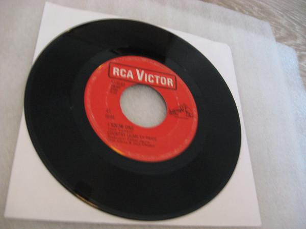 7-дюймовая пластинка CHARLEY PRIDE - I Know One / Best Banjo Picker 479162 RCA Victor 1967 Канада Фолк Б/У