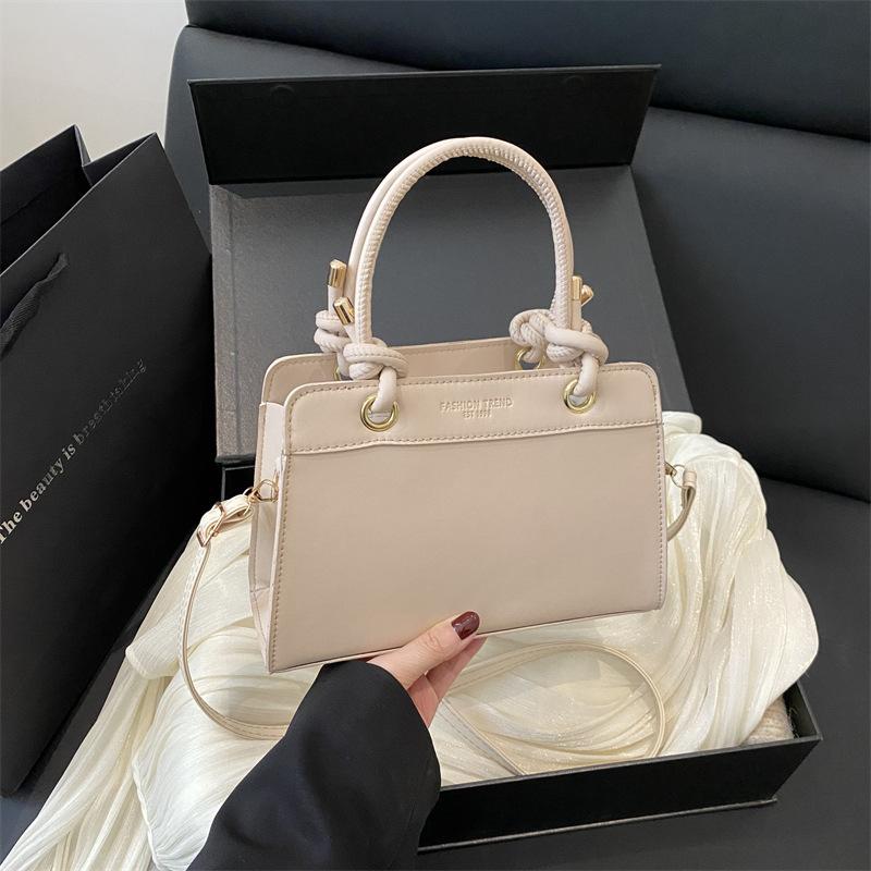 Large-capacity Bag Women's Versatile 2025 Spring and Summer Solid Color New Simple Shoulder Shopping Bag High-value Small Square Bag