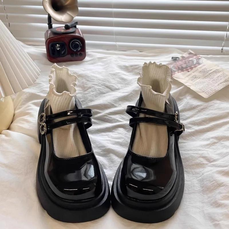 Классическая обувь Мода Женская 2025 Мэри Джейн Женские Туфли на Высоком Каблуке Повседневные Лодочки Женские Круглый Носок Средний Каблук Ремешок с Пряжкой Обувь на Платформе Женская